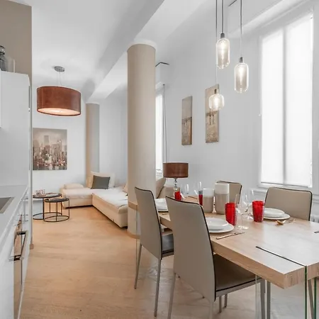Tag11 -luxury 15 Minutes From The Duomo - Apartment