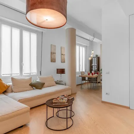 Apartment Tag11 -luxury 15 Minutes From The Duomo -